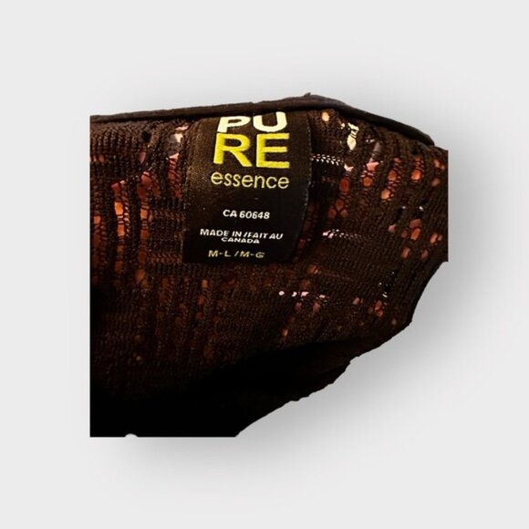 Women’s M - L PURE Essence Made in Canada Crochet Sleeved Poncho Made in Canada - Picture 8 of 8